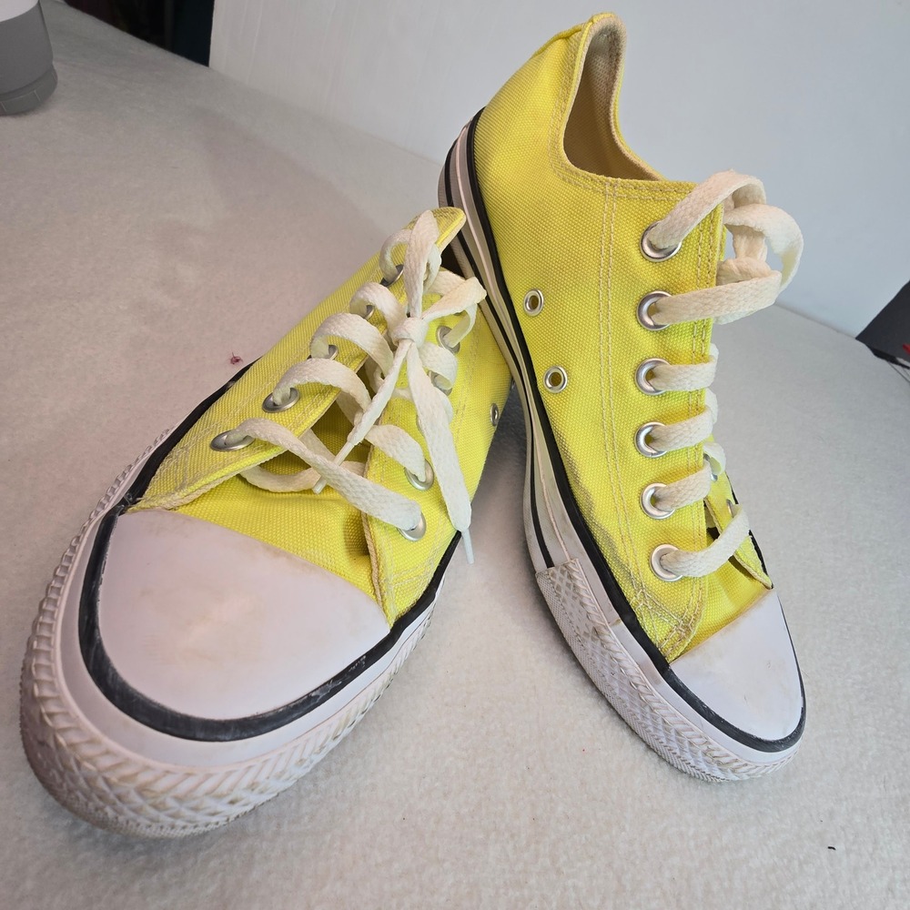 Converse Chuck Taylor All Star Low Top Sneakers Mens 10 Yellow Canvas Shoes Lace